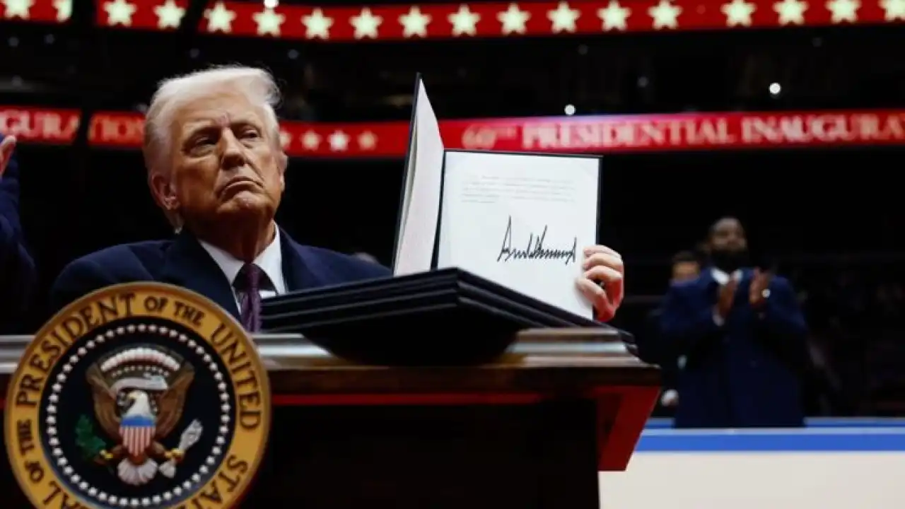 Трамп в ударе. Как первые решения новой администрации отразятся на Казахстане?