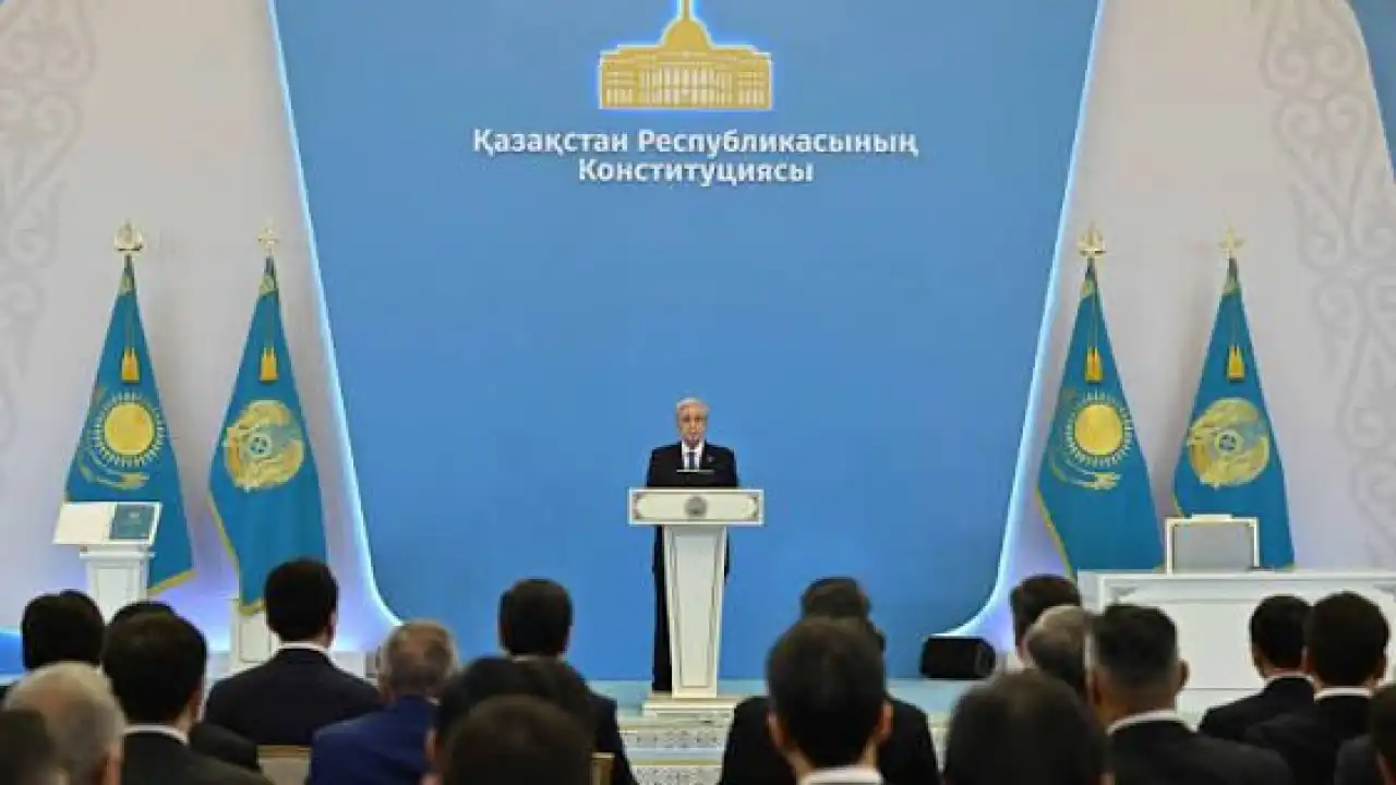 Дефицит идеологий: куда движется политическая система Казахстана?