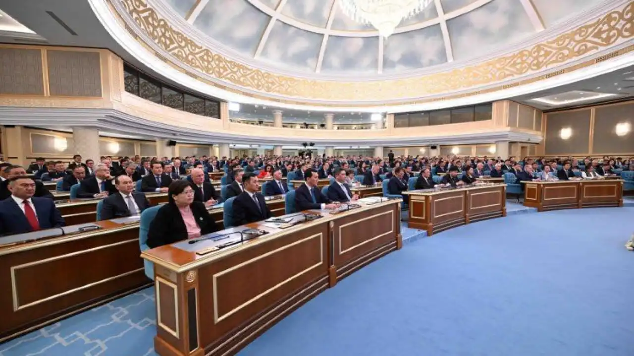 Реформа парламента – лишь первый шаг к трансформации системы власти в РК?