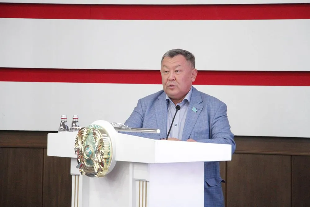 Ярмарка тщеславия по-кызылордински: «великие» депутаты и чиновники — изображение 3