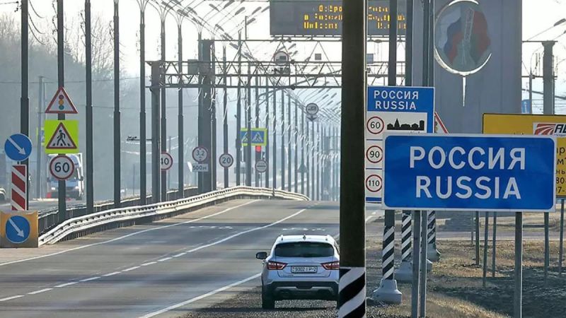 Что стоит за новыми правилами въезда в Россию граждан государств ЦА?