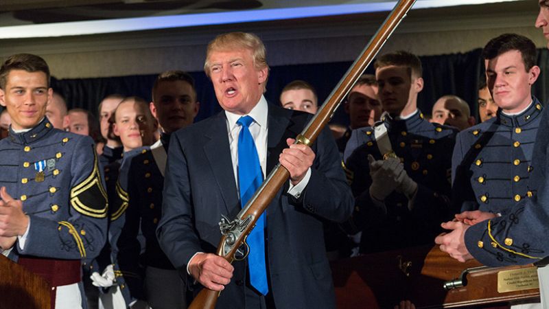 Дональд Трамп опять проиграл «глубинному государству»
