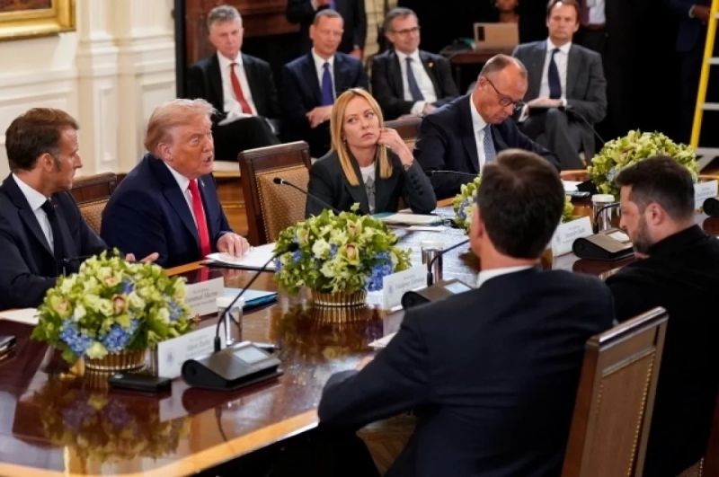 Трамп, Зеленский және еуропалық жетекшілер кездесуі: Ақ үй қабырғасында не талқыланды?