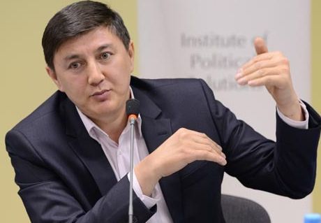 Почему экономика Казахстана в кризисе, и как это скажется на стоимости жилья?